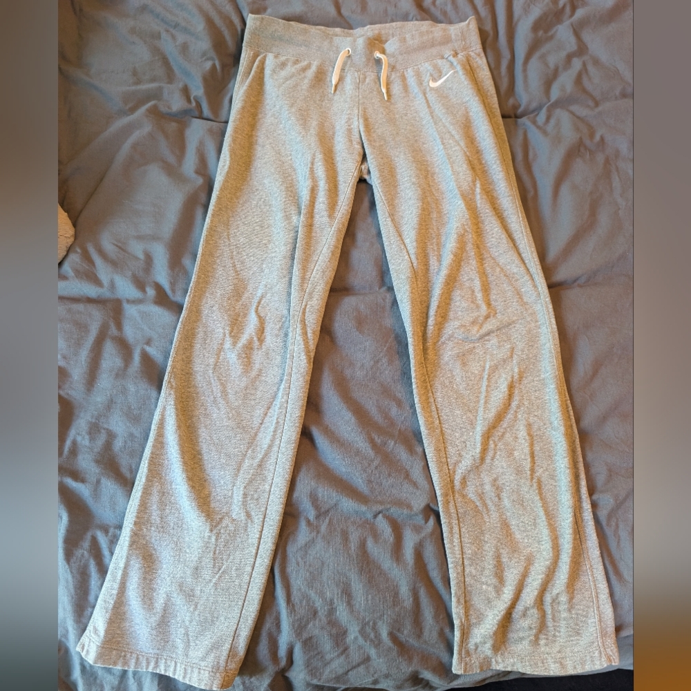 Nike Light Gray Sweatpants